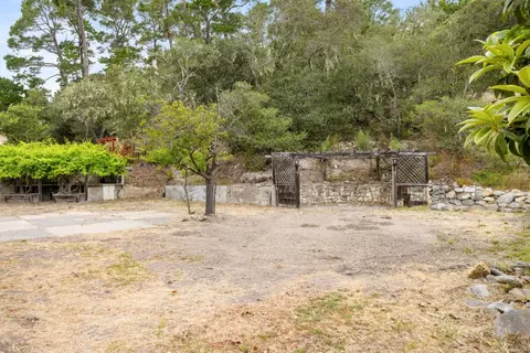 Exterior - 4355 Canada Ct, Carmel, CA 93923 photo 7 of 15