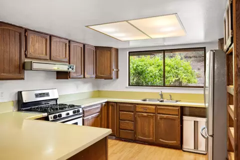 Kitchen - 4355 Canada Ct, Carmel, CA 93923 photo 2 of 3
