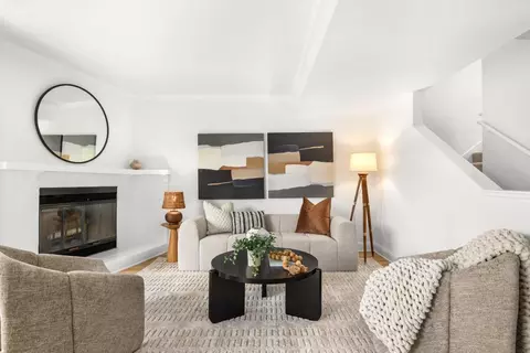 2743 Hampton Ln, Santa Cruz, CA 95065