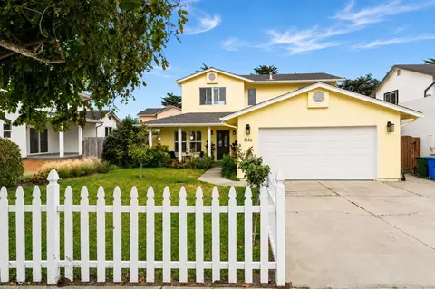 3146 Lake Dr, Marina, CA 93933