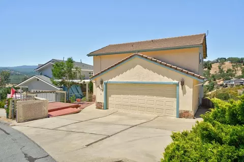 Exterior - 2537 Shoreline Rd, Bradley, CA 93426 photo 4 of 5
