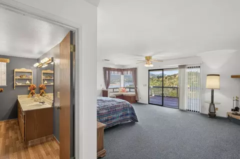 Bedroom - 2537 Shoreline Rd, Bradley, CA 93426 photo 1 of 12