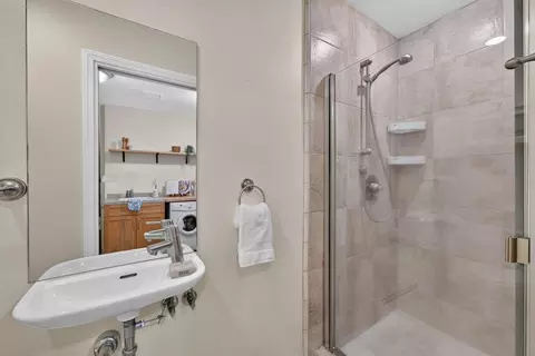 Bath - 310 Hidden Valley Rdg, Soquel, CA 95073 photo 4 of 4