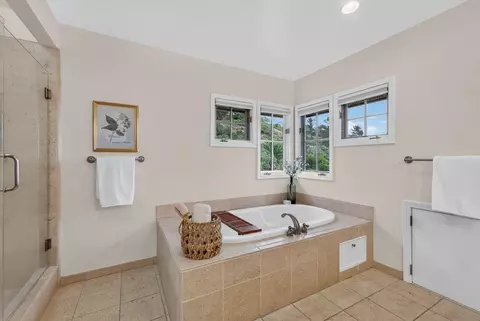 Bath - 310 Hidden Valley Rdg, Soquel, CA 95073 photo 2 of 4