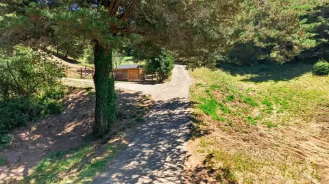 Exterior - 5177 Freedom Blvd, Aptos, CA 95003 photo 2 of 11