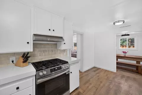 Kitchen - 5177 Freedom Blvd, Aptos, CA 95003 photo 3 of 4
