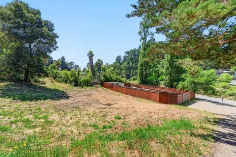 Exterior - 5177 Freedom Blvd, Aptos, CA 95003 photo 3 of 11