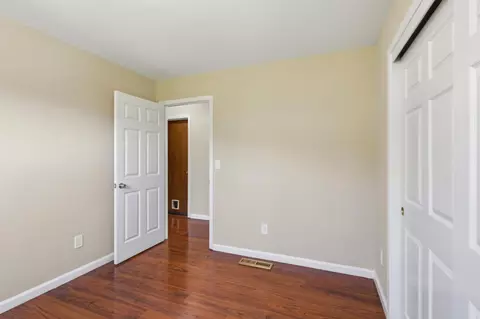 Bedroom - 295 Day Valley Rd, Aptos, CA 95003 photo 10 of 10
