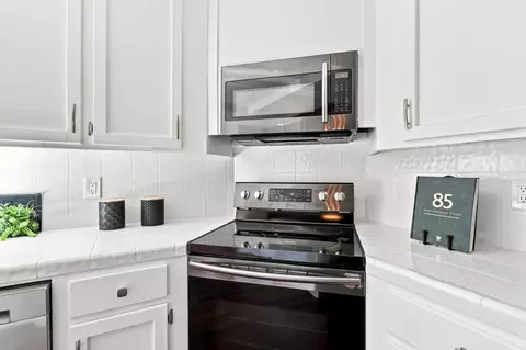 Kitchen - 295 Day Valley Rd, Aptos, CA 95003 photo 6 of 6