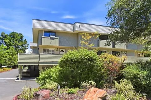 2315 Sharon Rd, Menlo Park, CA 94025