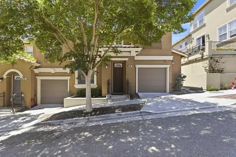 3287 Montevarchi St, San Jose, CA 95136