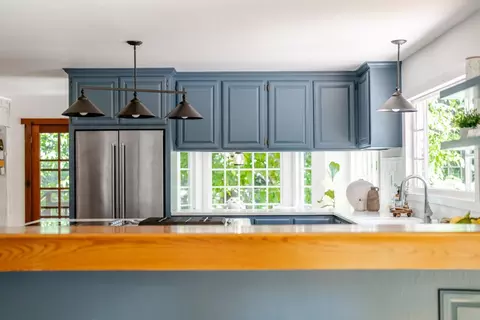 Kitchen - 900 Larsen Rd, Aptos, CA 95003 photo 1 of 9
