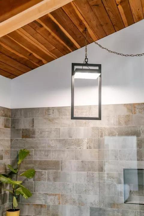 Bath - 900 Larsen Rd, Aptos, CA 95003 photo 6 of 10