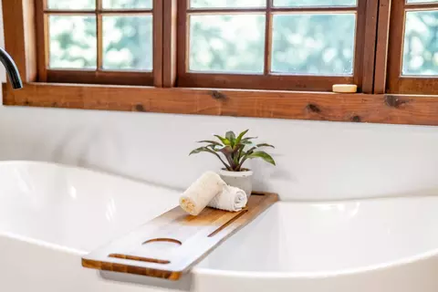 Bath - 900 Larsen Rd, Aptos, CA 95003 photo 4 of 10