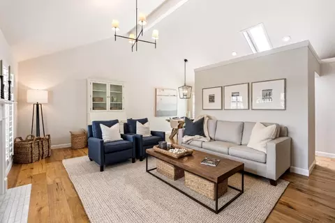 4000 Rio Rd 49, Carmel, CA 93923