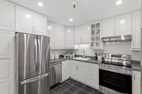 Kitchen - 49 Showers Dr N366, Mountain View, CA 94040 photo 1 of 2