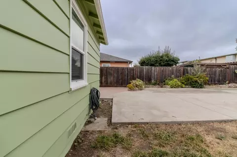 Exterior - 111 Mayfair Dr, Salinas, CA 93905 photo 14 of 15