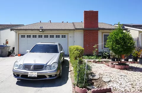 1829 Platinum Ct, San Jose, CA 95116