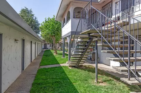 Exterior - 1271 Juniper Dr 7, Gilroy, CA 95020 photo 9 of 9