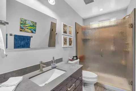 Bath - 7310 Timeview Way, Salinas, CA 93907 photo 1 of 2