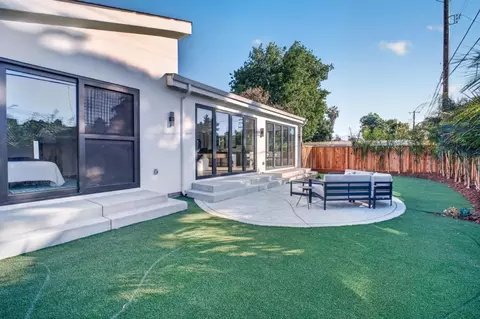 Exterior - 806 Emily Dr, Mountain View, CA 94043 photo 4 of 12