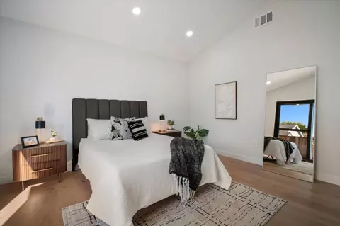 Bedroom - 806 Emily Dr, Mountain View, CA 94043 photo 3 of 10