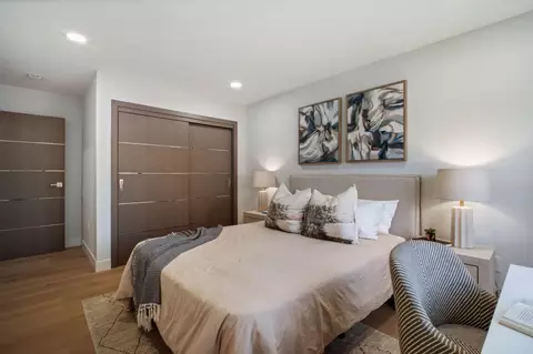Bedroom - 806 Emily Dr, Mountain View, CA 94043 photo 10 of 10
