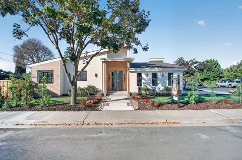 Exterior - 806 Emily Dr, Mountain View, CA 94043 photo 6 of 12