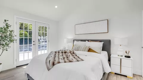 Bedroom - 186 Fair Oaks St, Mountain View, CA 94040 photo 1 of 6
