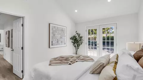 Other - 186 Fair Oaks St, Mountain View, CA 94040 photo 3 of 10