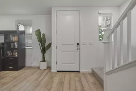 Entry Way - 6389 Laguna Seca Ln, Gilroy, CA 95020 photo 1 of 6