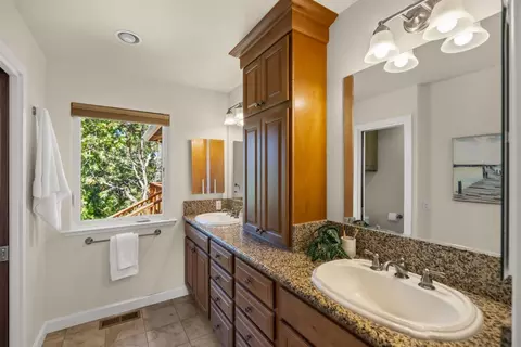 Bath - 3 White Tail Ln, Monterey, CA 93940 photo 1 of 3