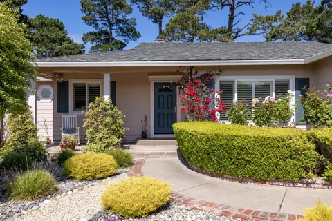 Exterior - 3 White Tail Ln, Monterey, CA 93940 photo 3 of 7