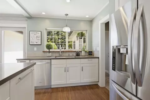 Kitchen - 119 San Juan Dr, Salinas, CA 93901 photo 2 of 6