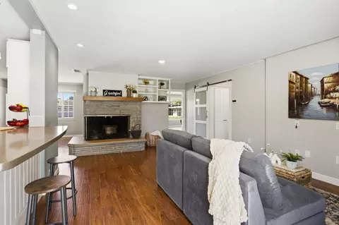 Living - 119 San Juan Dr, Salinas, CA 93901 photo 6 of 7
