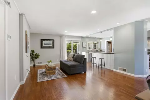 Living - 119 San Juan Dr, Salinas, CA 93901 photo 7 of 7