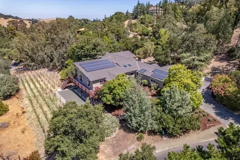 12882 Viscaino Rd, Los Altos Hills, CA 94022