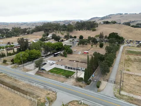View/Area - 10740 New Ave, Gilroy, CA 95020 photo 5 of 5