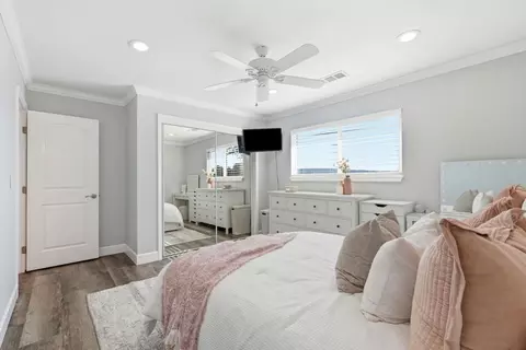 Bedroom - 10740 New Ave, Gilroy, CA 95020 photo 5 of 7