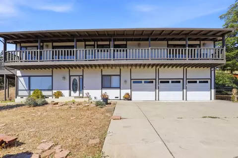 16620 Rustling Oak Ln, Morgan Hill, CA 95037