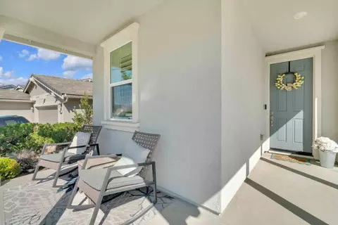 Exterior - 7040 Vintner Ct, Gilroy, CA 95020 photo 3 of 10