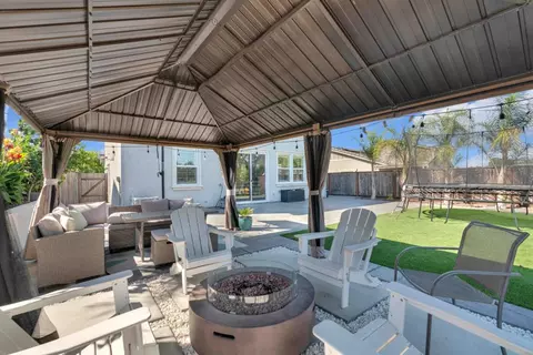 Exterior - 7040 Vintner Ct, Gilroy, CA 95020 photo 8 of 10