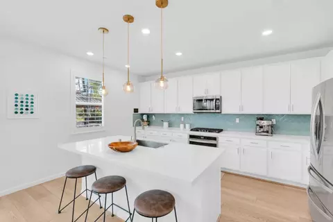 Kitchen - 7040 Vintner Ct, Gilroy, CA 95020 photo 1 of 5