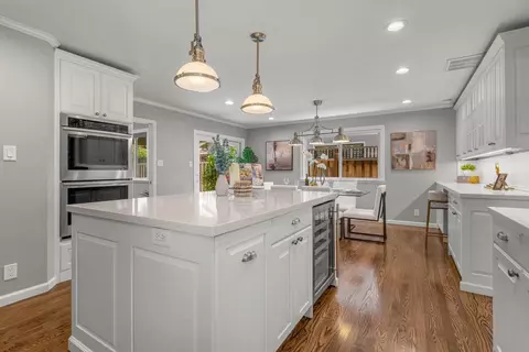 Kitchen - 28 N Peter Dr, Campbell, CA 95008 photo 4 of 6