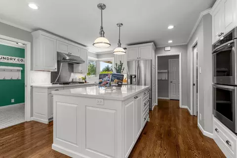 Kitchen - 28 N Peter Dr, Campbell, CA 95008 photo 6 of 6