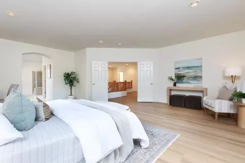Bedroom - 4120 Peninsula Point Dr, Seaside, CA 93955 photo 4 of 9