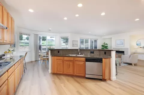 Kitchen - 4120 Peninsula Point Dr, Seaside, CA 93955 photo 1 of 2