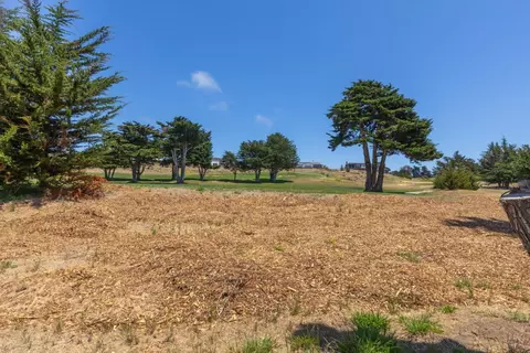 Exterior - 4120 Peninsula Point Dr, Seaside, CA 93955 photo 7 of 7