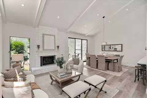 19908 Vineyard Ln, Saratoga, CA 95070
