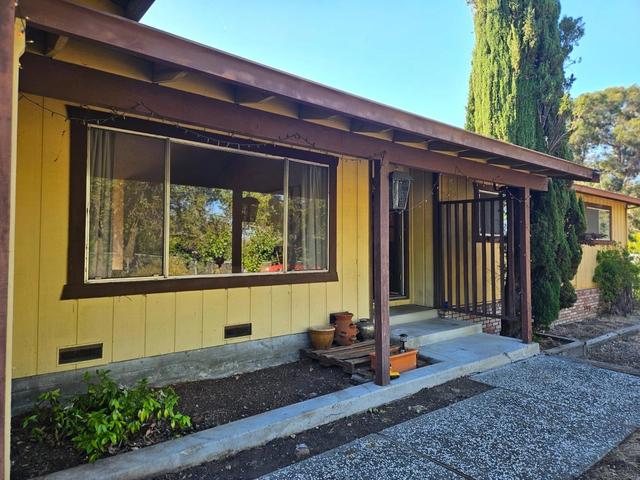 1527 Pleasant Hill Rd, Lafayette, CA 94549